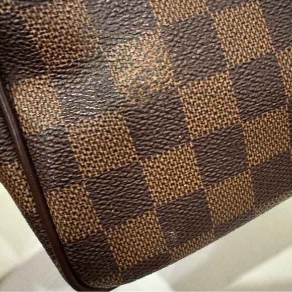Preowned Authentic Vintage Louis Vuitton Speedy 30 Damier Ebene 2006 - Picture 16 of 16